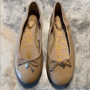 Sam Edelman nude patent leather flats size US 7.5
